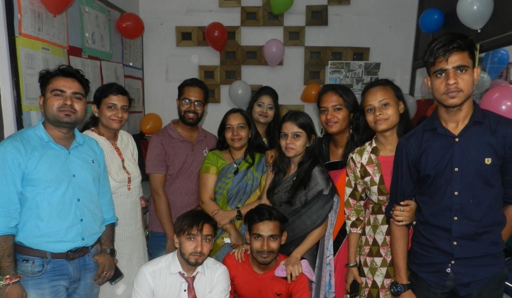 Students of Sukriti Professional Academy at an Event with Mentor